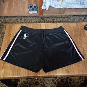Disney  Shorts Women's Black and Pink Size XL